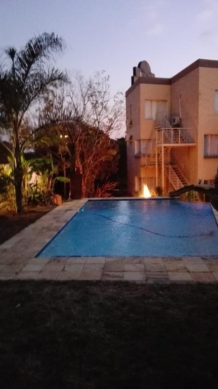 Villa Via Hotel Midrand Zewnętrze zdjęcie
